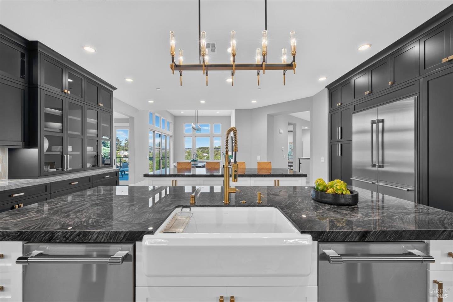 22 Oak Knoll Court photo 8