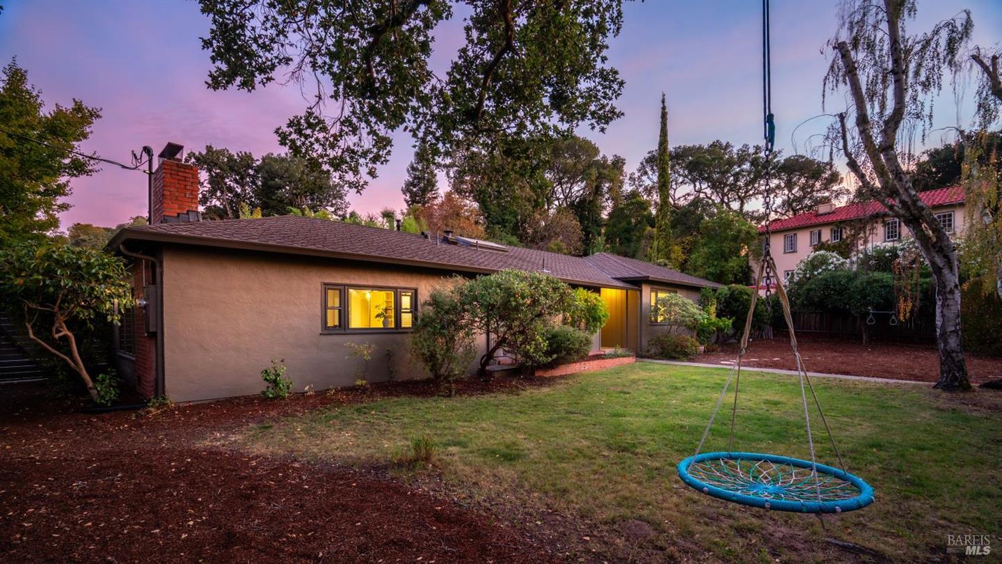 614 Deer Valley Court