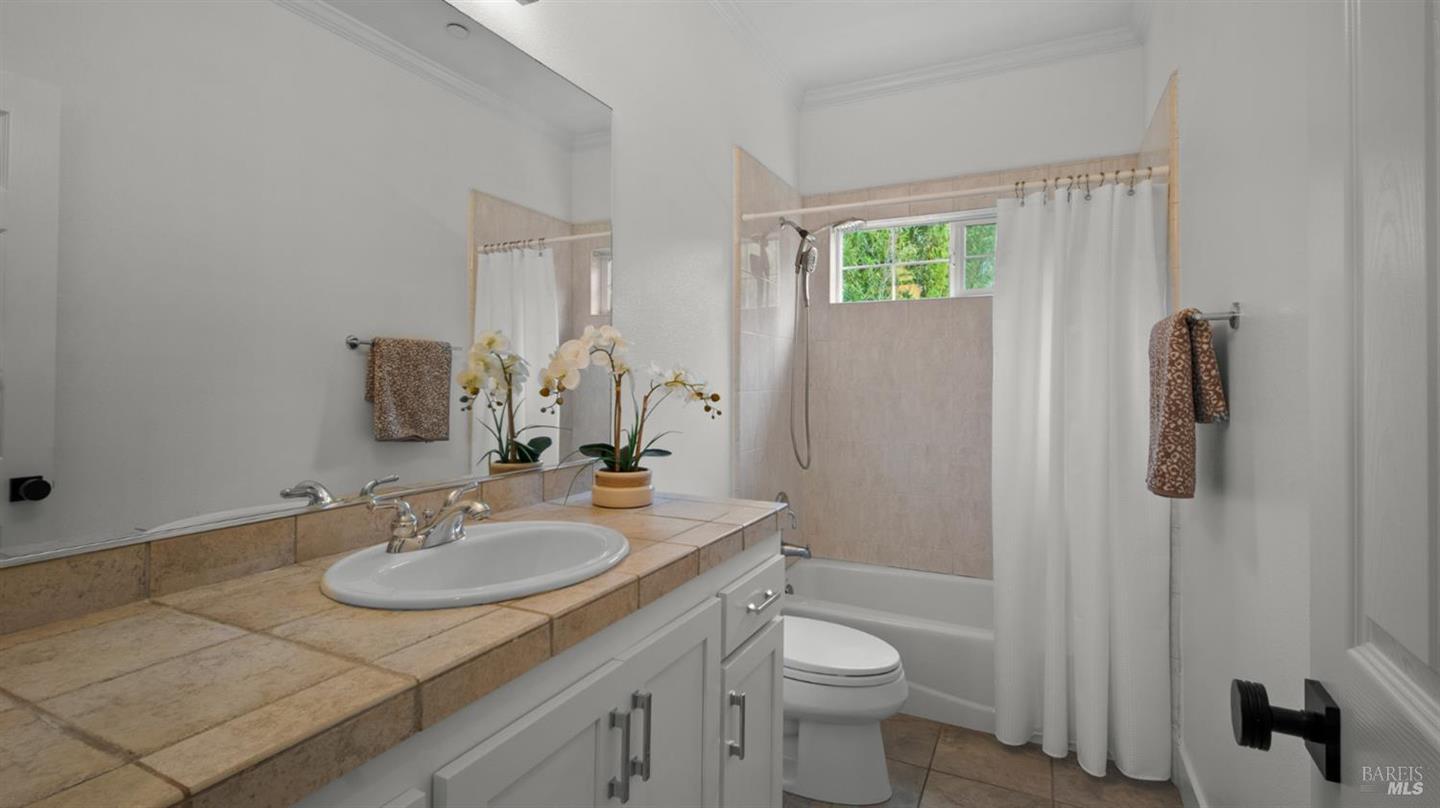 3 Lavender Terrace photo 41