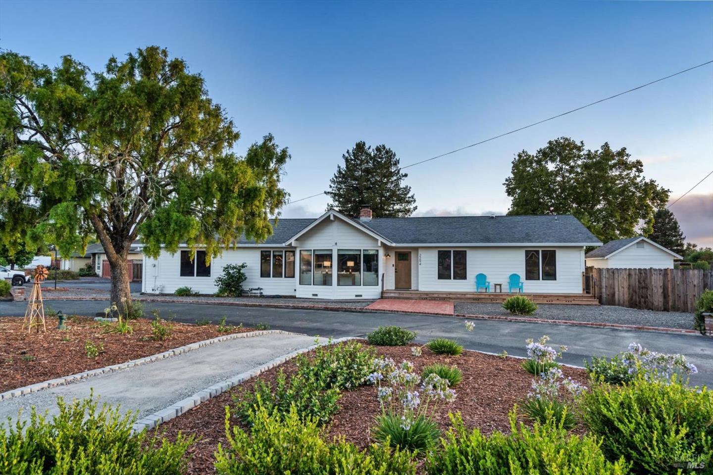 2294 Chester Drive, Penngrove