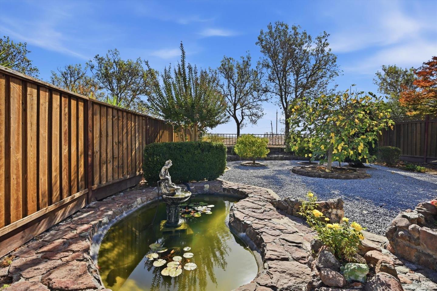 1834 Adobe Creek Drive photo 33