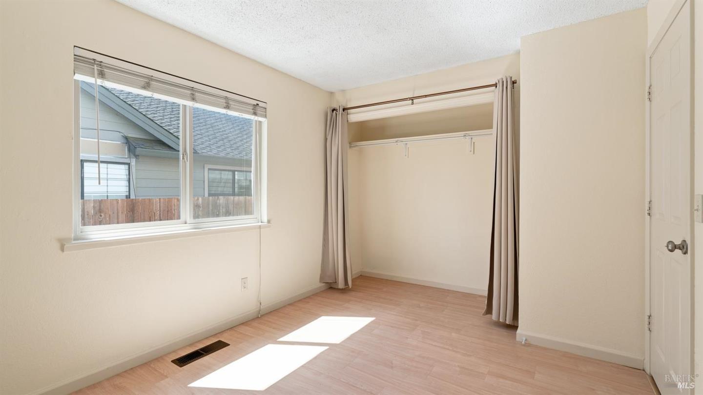 1639 Flanigan Way photo 32