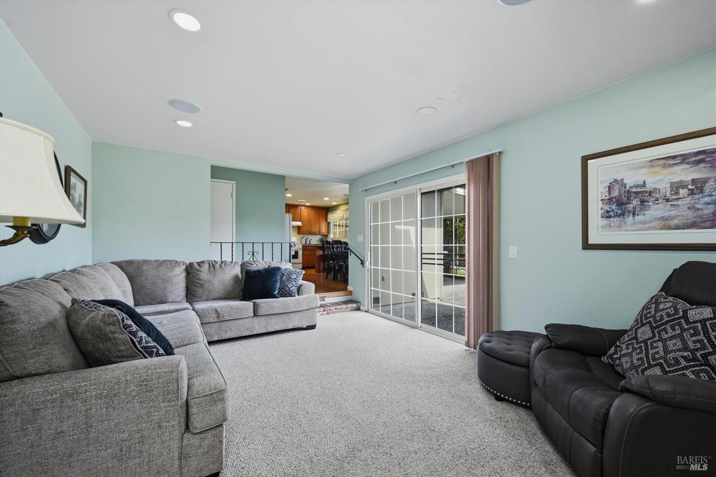 1657 Albin Way photo 15