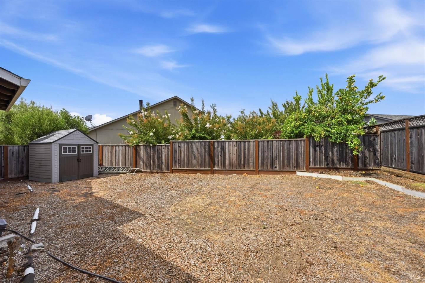 1657 Albin Way photo 34