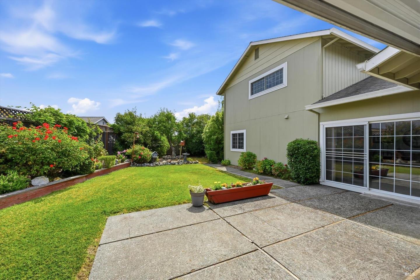 1657 Albin Way photo 37