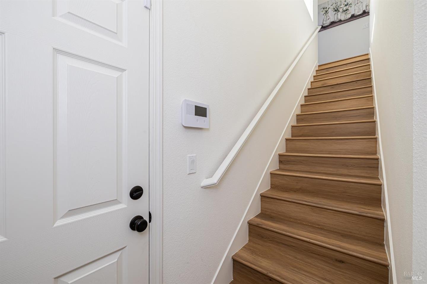 585 Sapphire Street photo 18