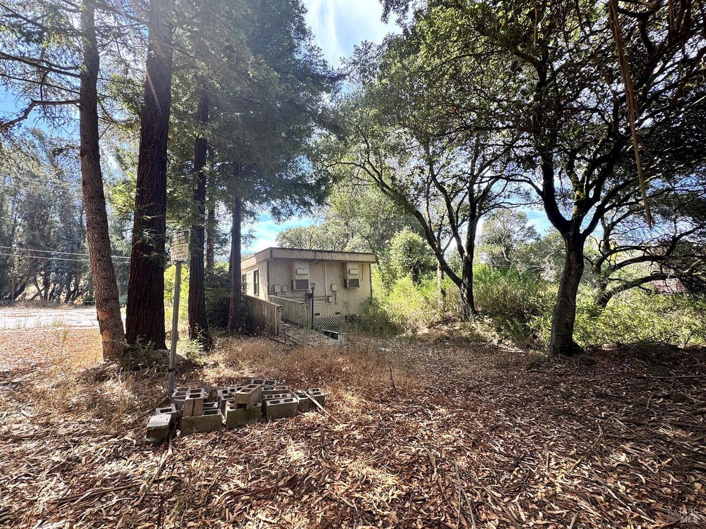 6675 Petersen Road photo 25