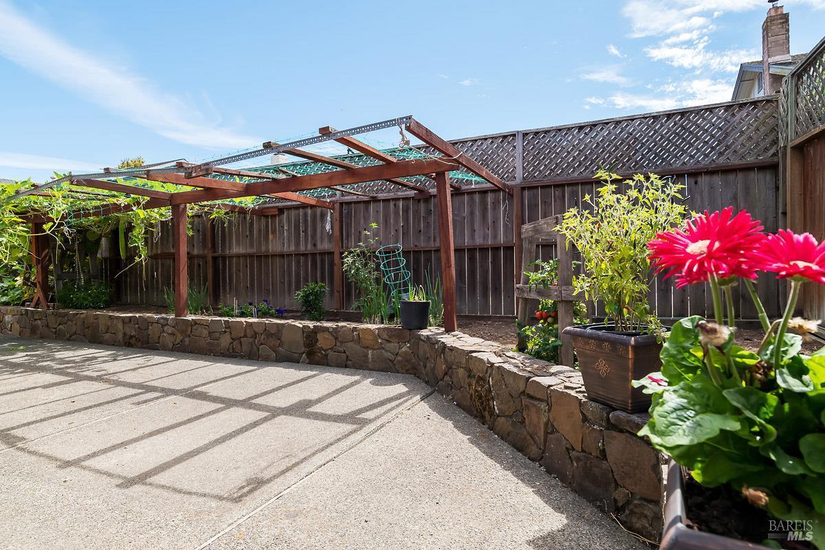 1804 Spoonbill Avenue photo 42