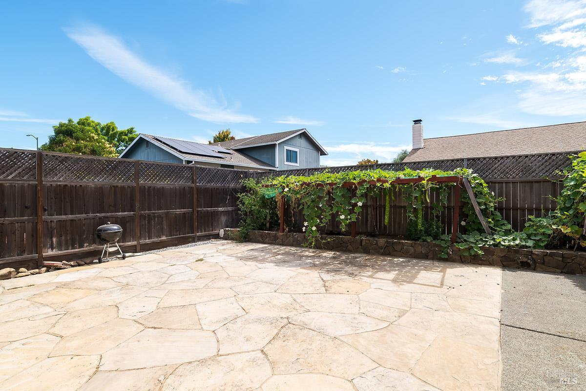 1804 Spoonbill Avenue photo 46