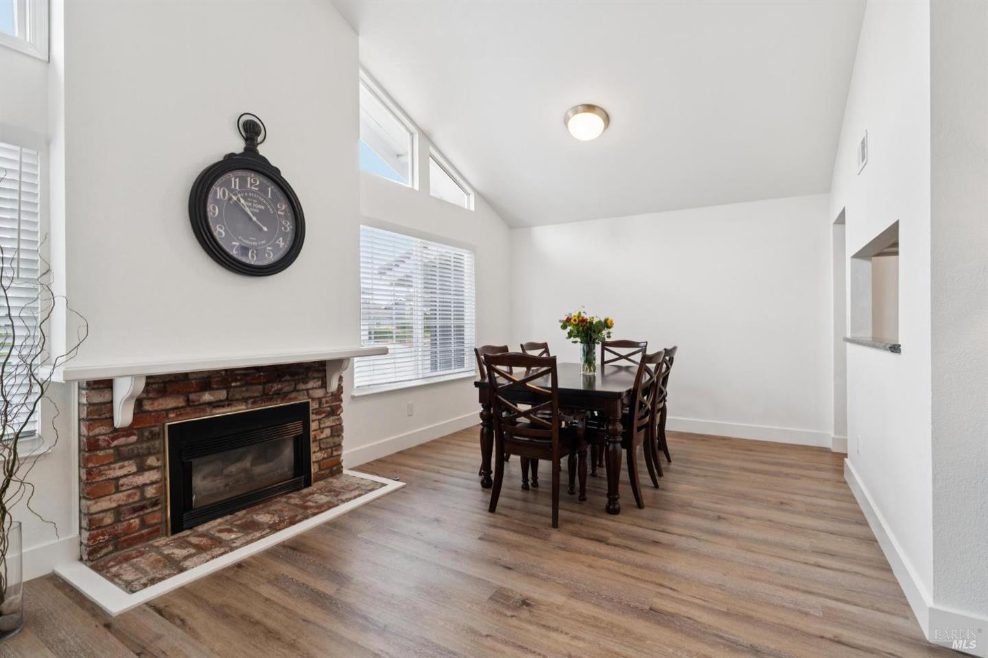 1276 Beechwood Drive photo 8