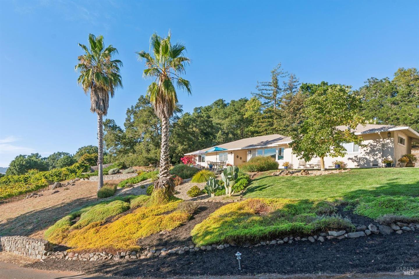 4322 Oakridge Lane, Penngrove, CA 94951