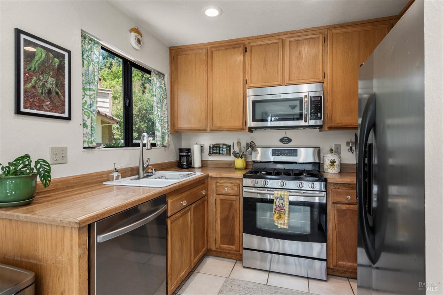 88 Park Place Drive photo 15