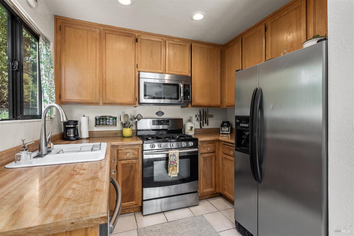 88 Park Place Drive photo 16