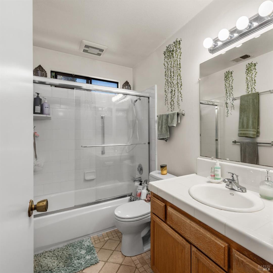 88 Park Place Drive photo 22