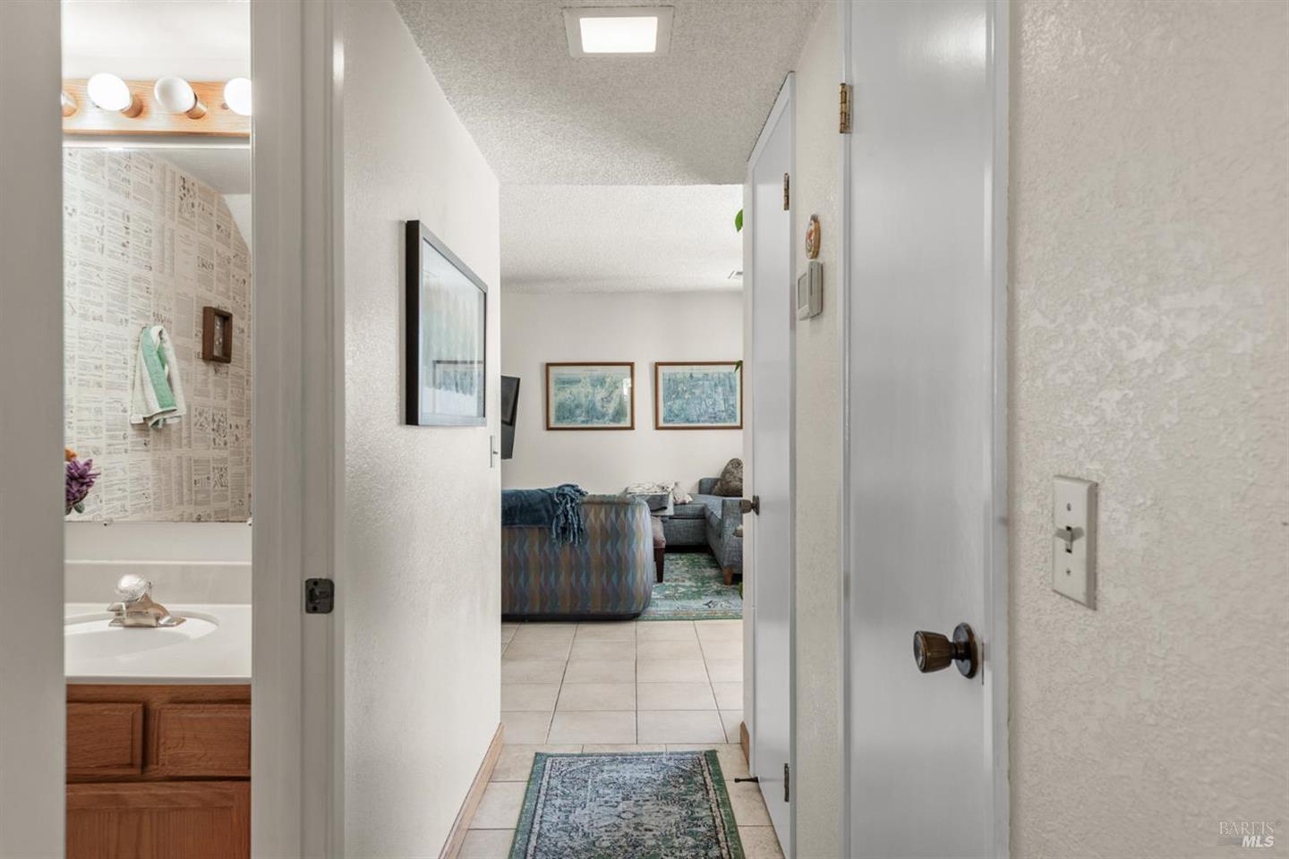 88 Park Place Drive photo 8