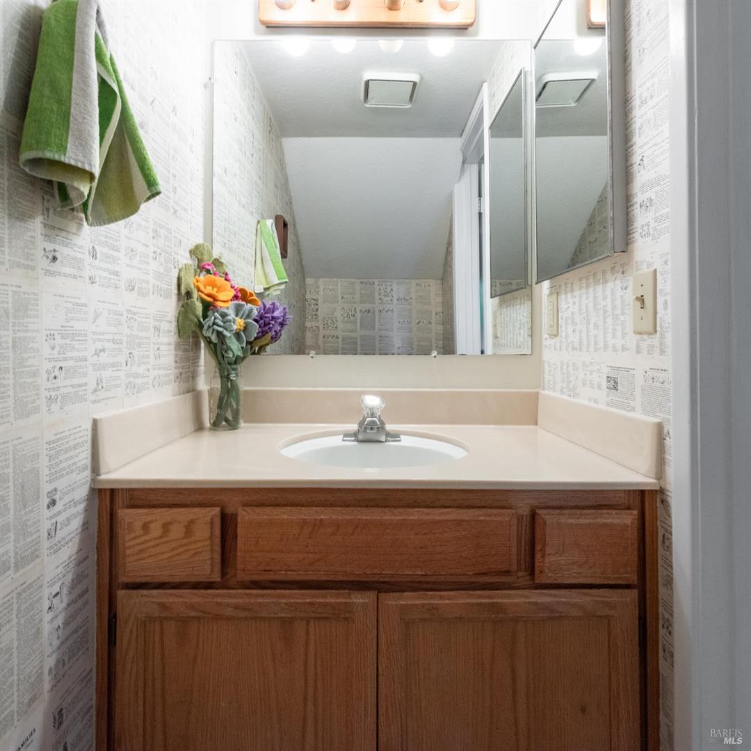 88 Park Place Drive photo 9