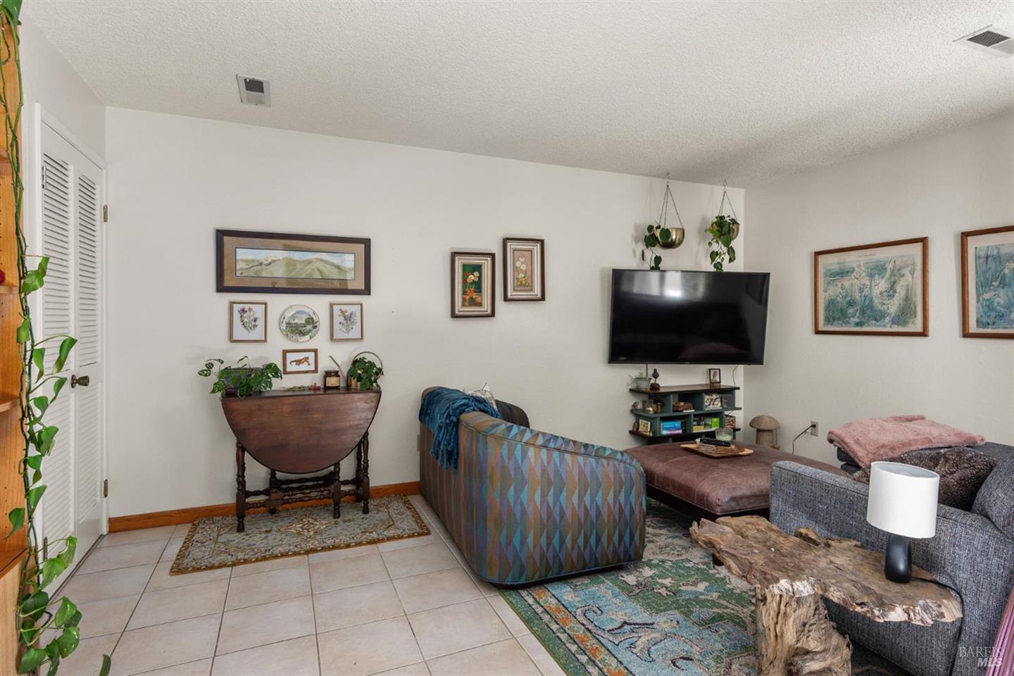 88 Park Place Drive photo 10