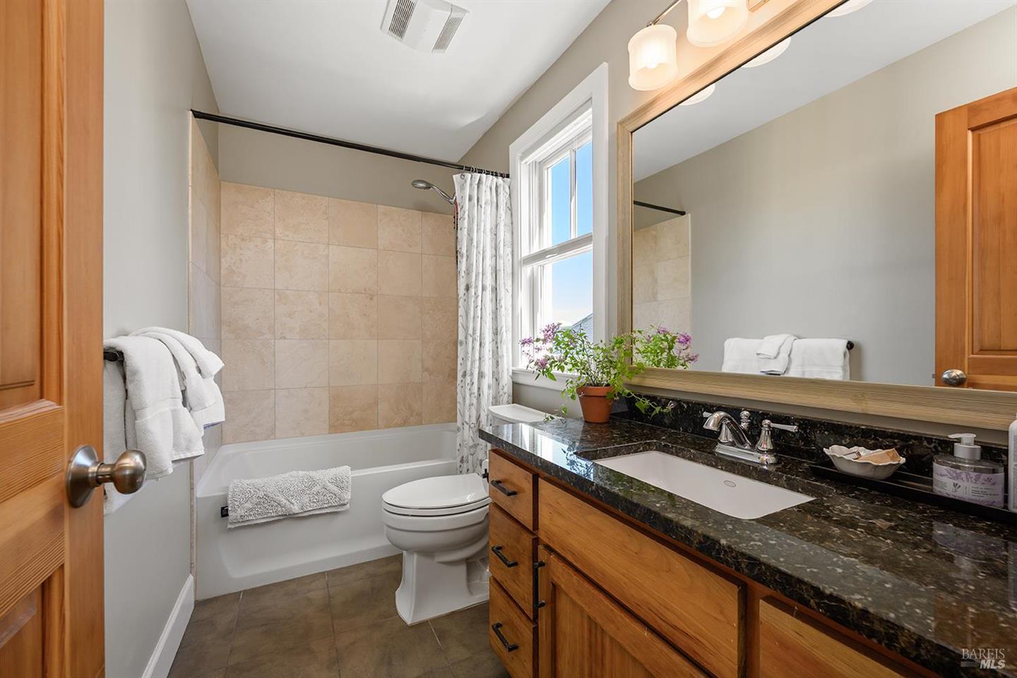 326 Liberty Street photo 31