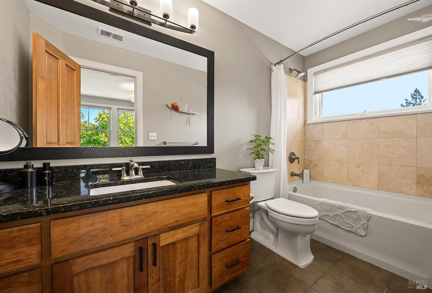 326 Liberty Street photo 35