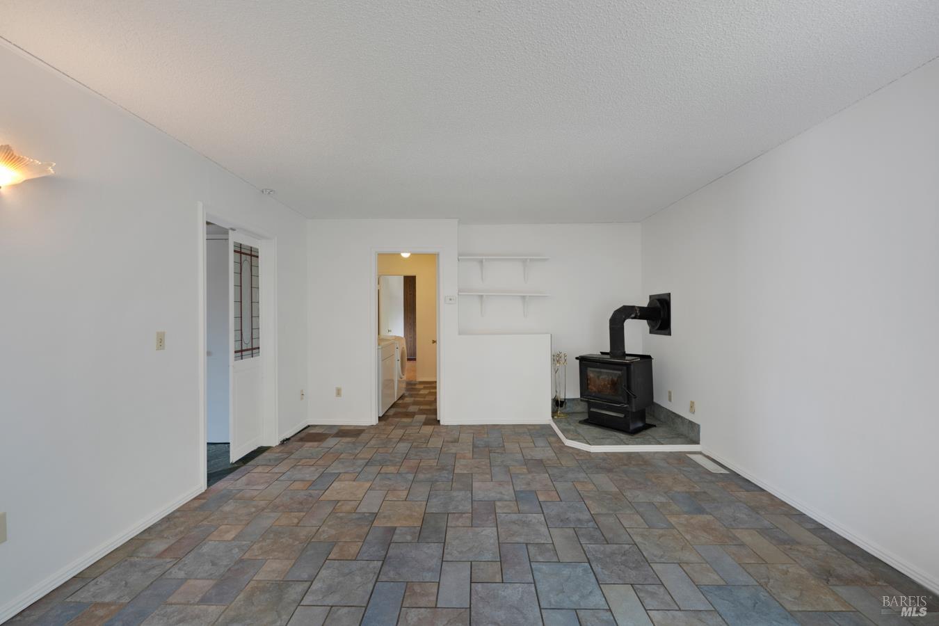 1008 Santa Clara Lane photo 9