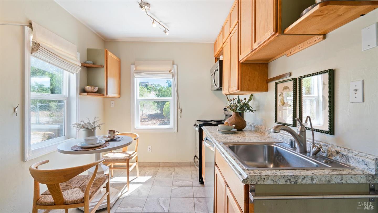 111 Haverfield Lane photo 41