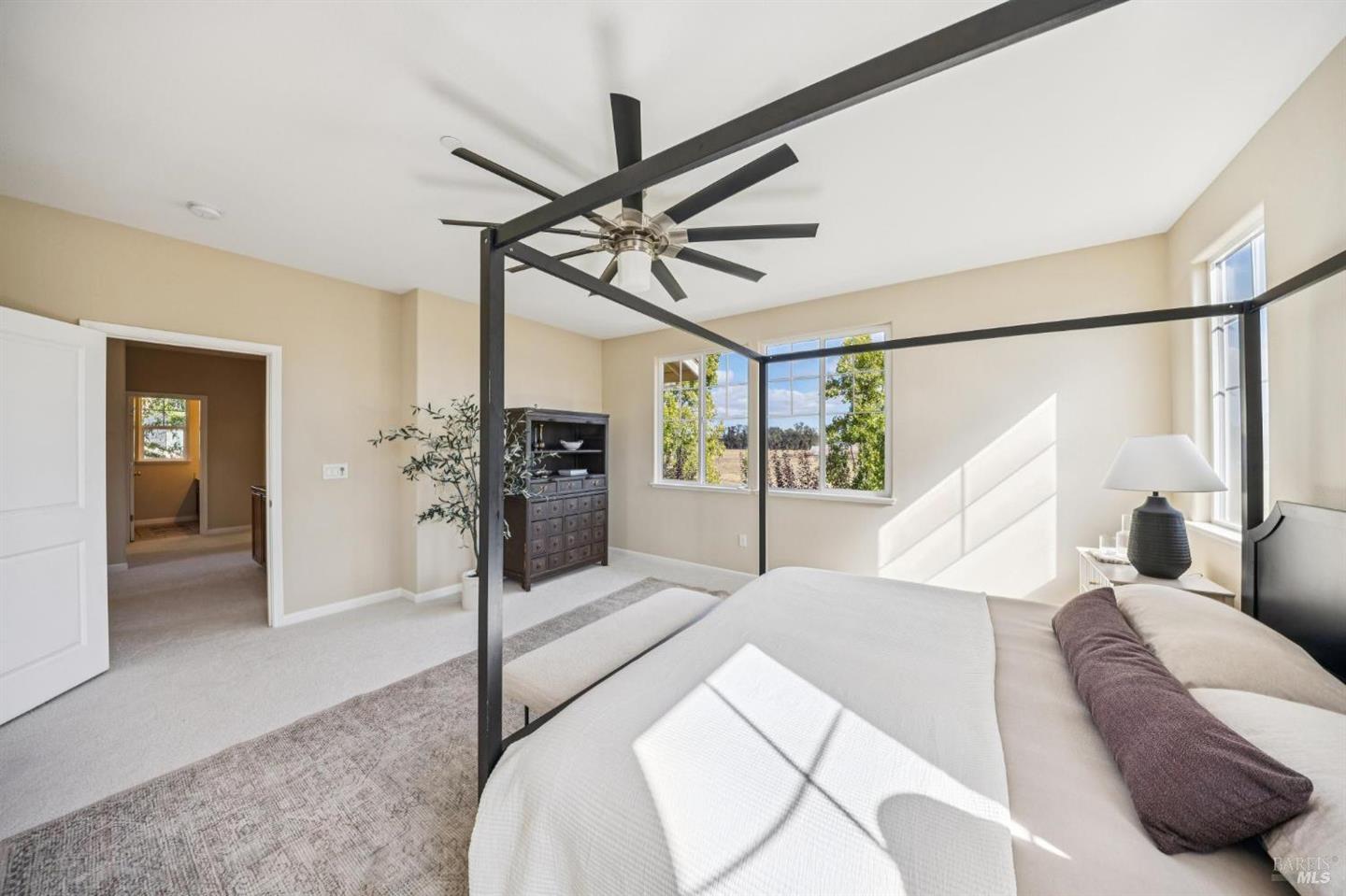 1688 Southview Drive photo 30