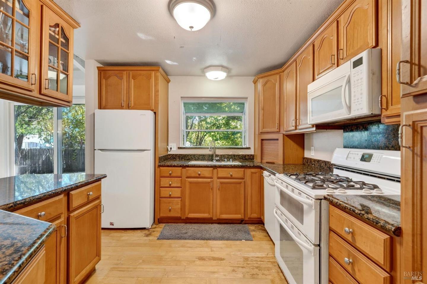 128 Burlington Drive photo 11