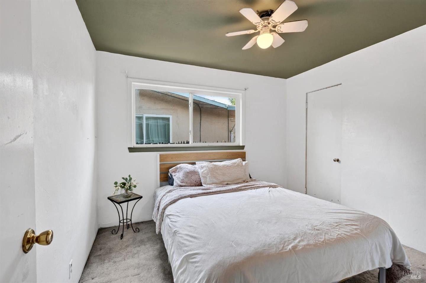 128 Burlington Drive photo 6