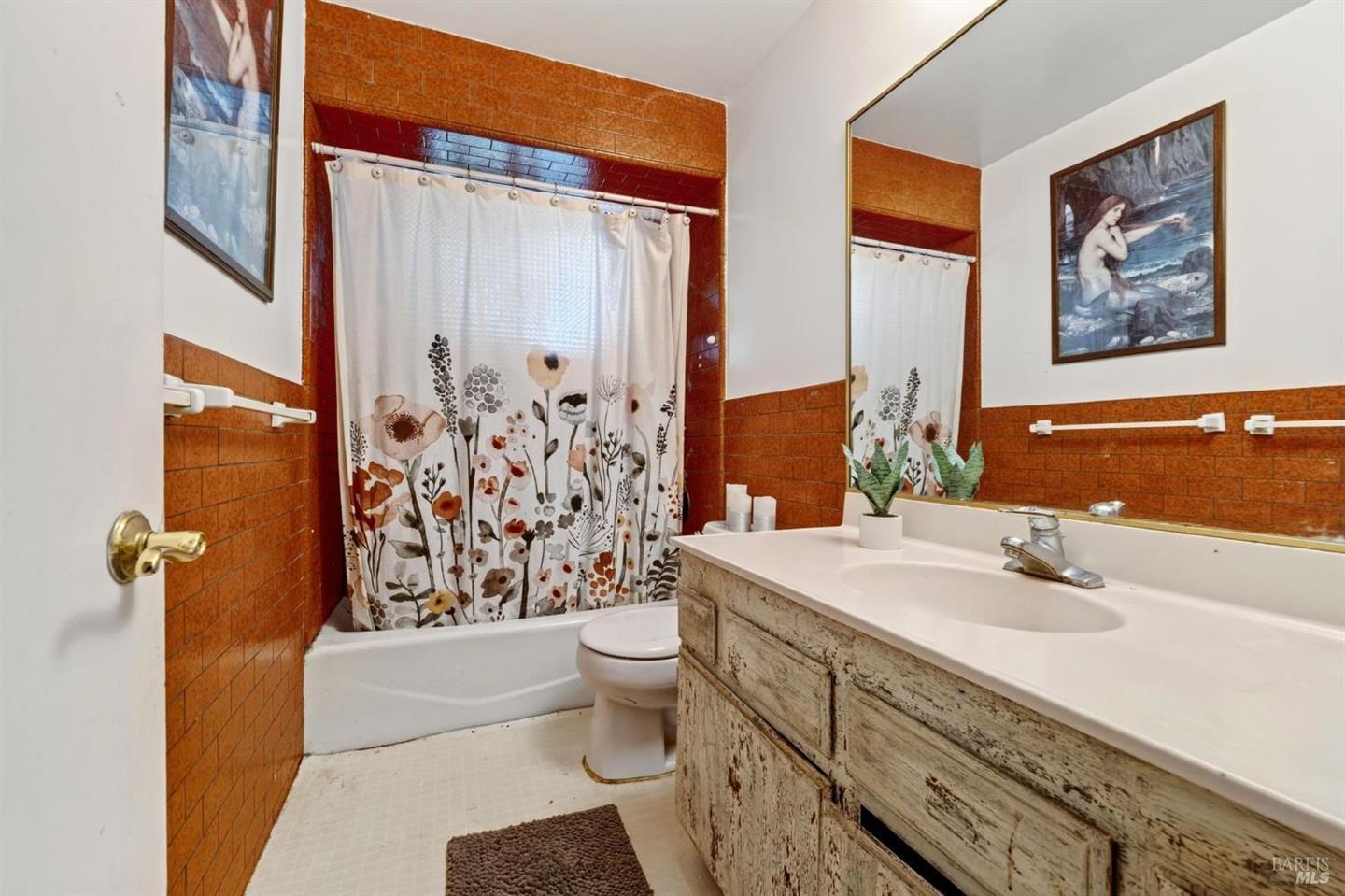 128 Burlington Drive photo 8