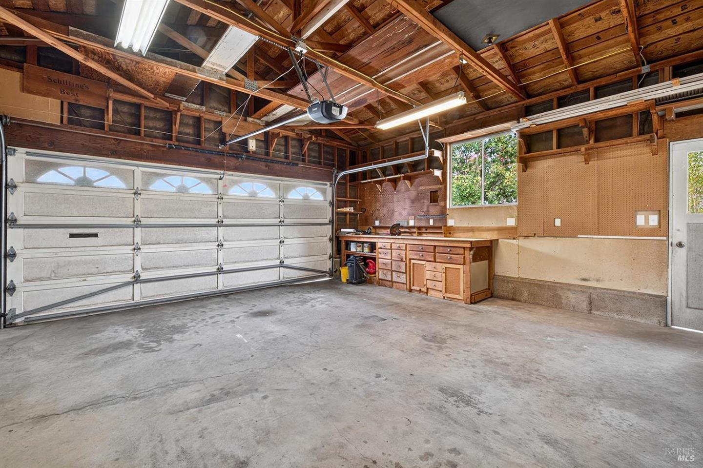 748 Paula Lane photo 44