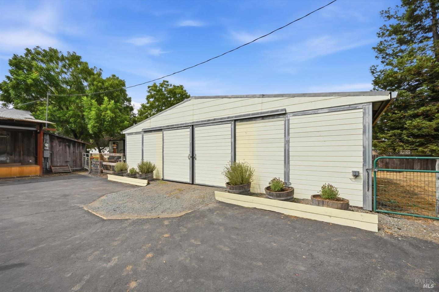 9317 Old Redwood Highway photo 24