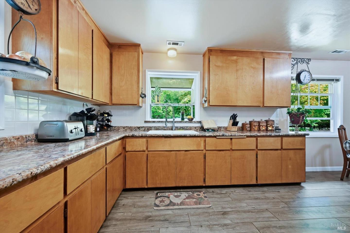 9317 Old Redwood Highway photo 6