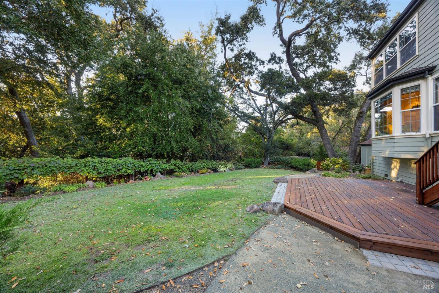 2 Fullerton Lane photo 70