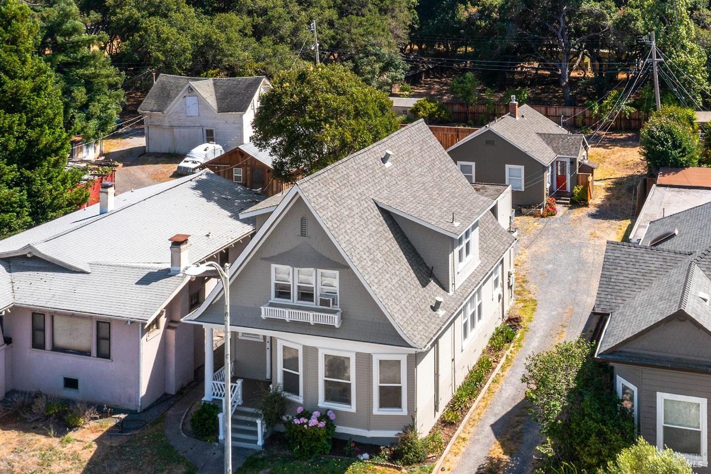 732 Petaluma Boulevard S, Petaluma, CA 94952/94954