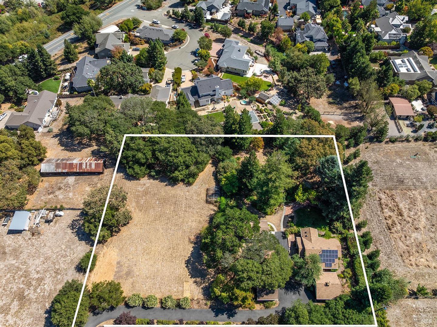 690 Palm Avenue photo 68
