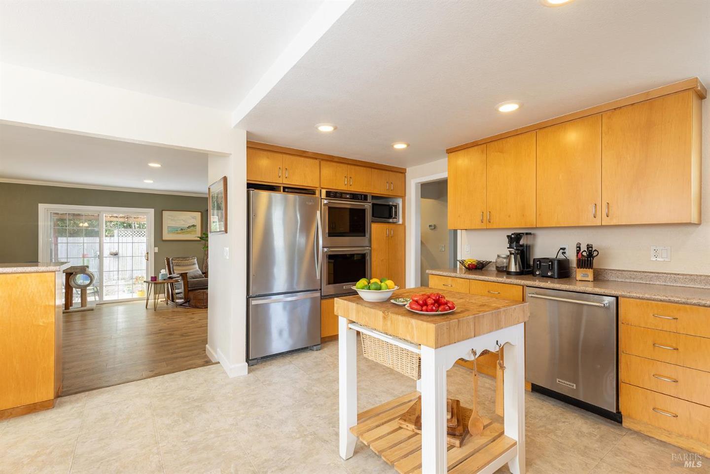 204 Sutter Street photo 7