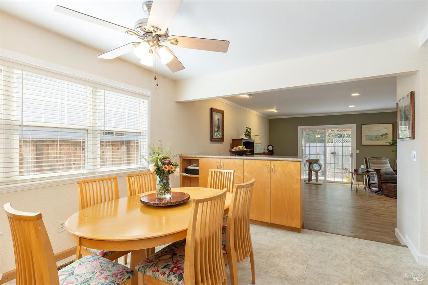 204 Sutter Street photo 8