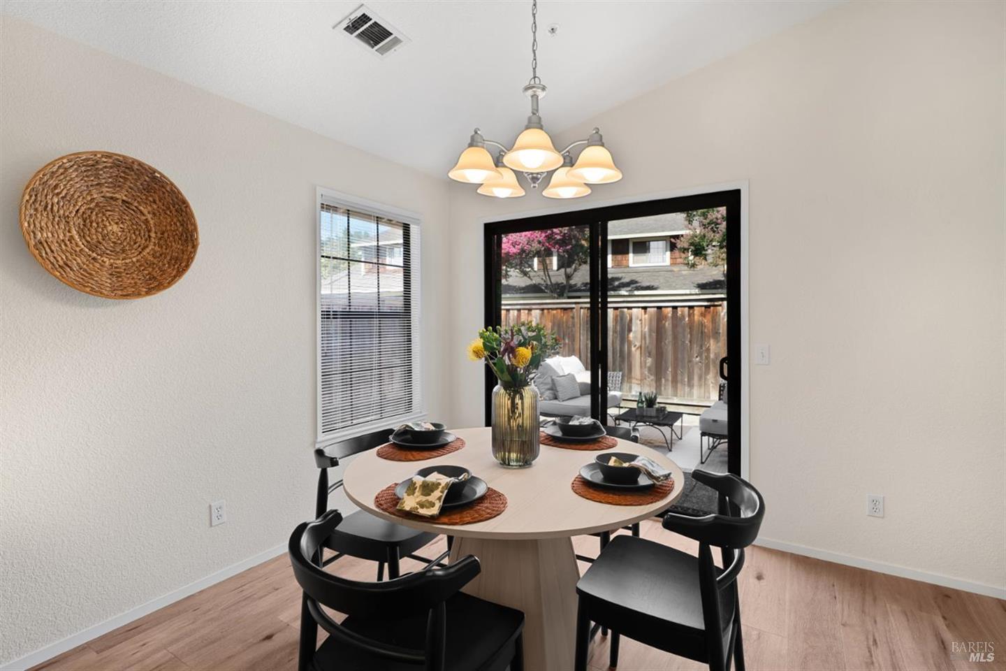 1725 Drake Court photo 8