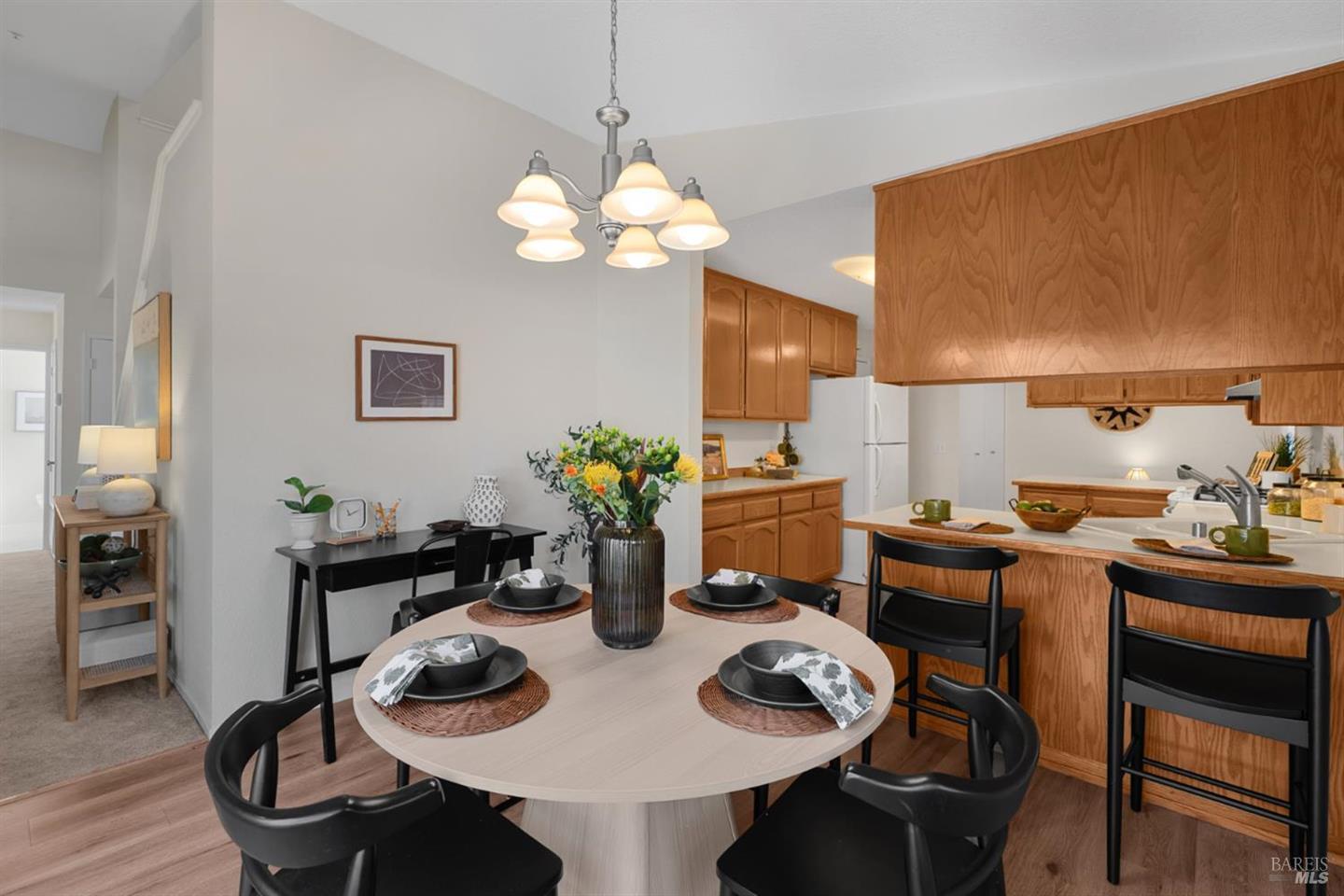 1725 Drake Court photo 9