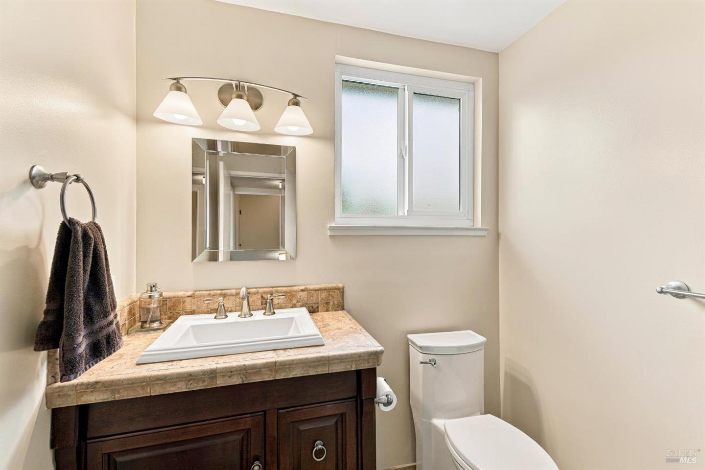 17 Eastside Circle photo 10