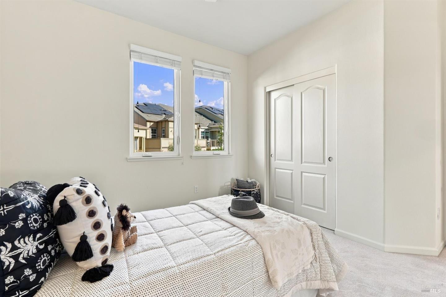 634 Jade Street photo 23