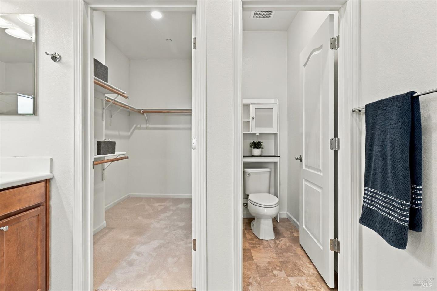 634 Jade Street photo 30
