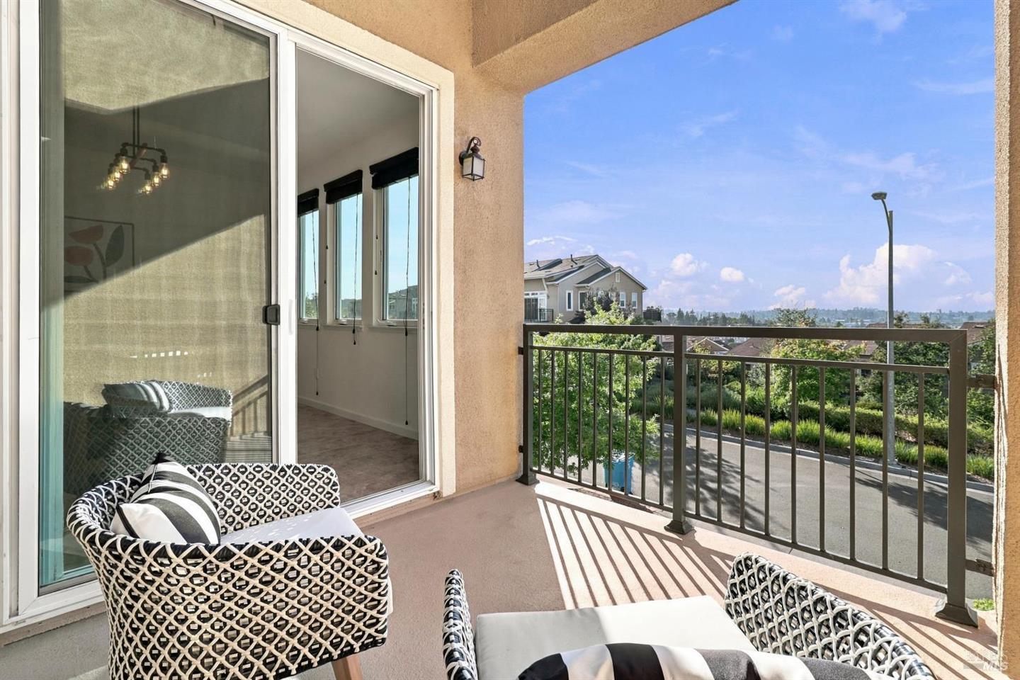 634 Jade Street photo 36