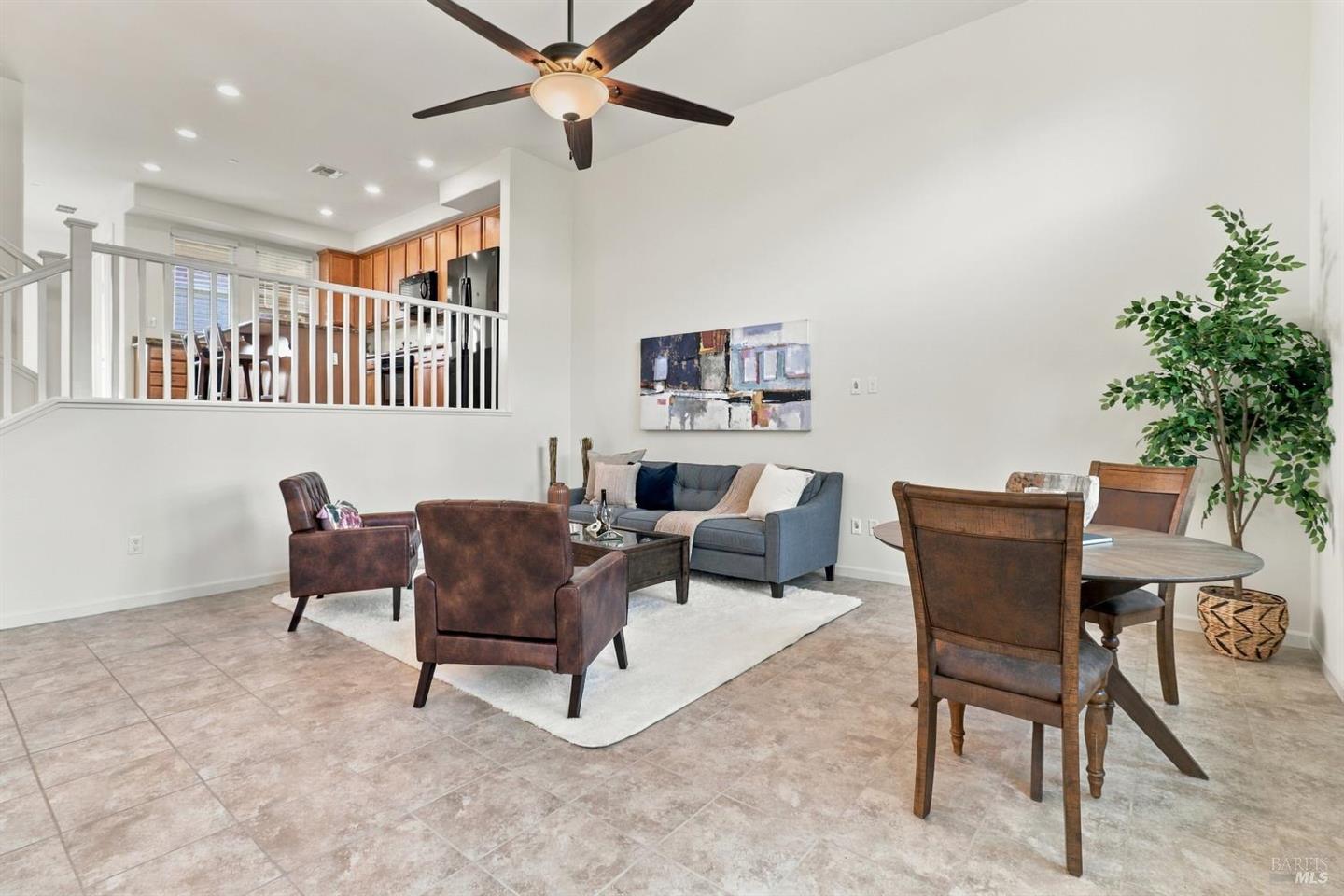 634 Jade Street photo 5