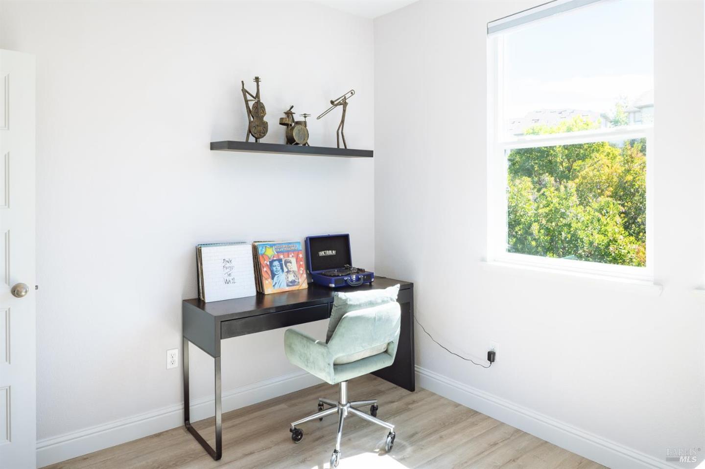 616 Jade Street photo 42