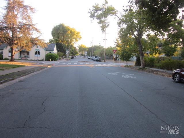 612 G Street photo 4