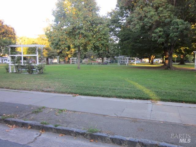 612 G Street photo 7