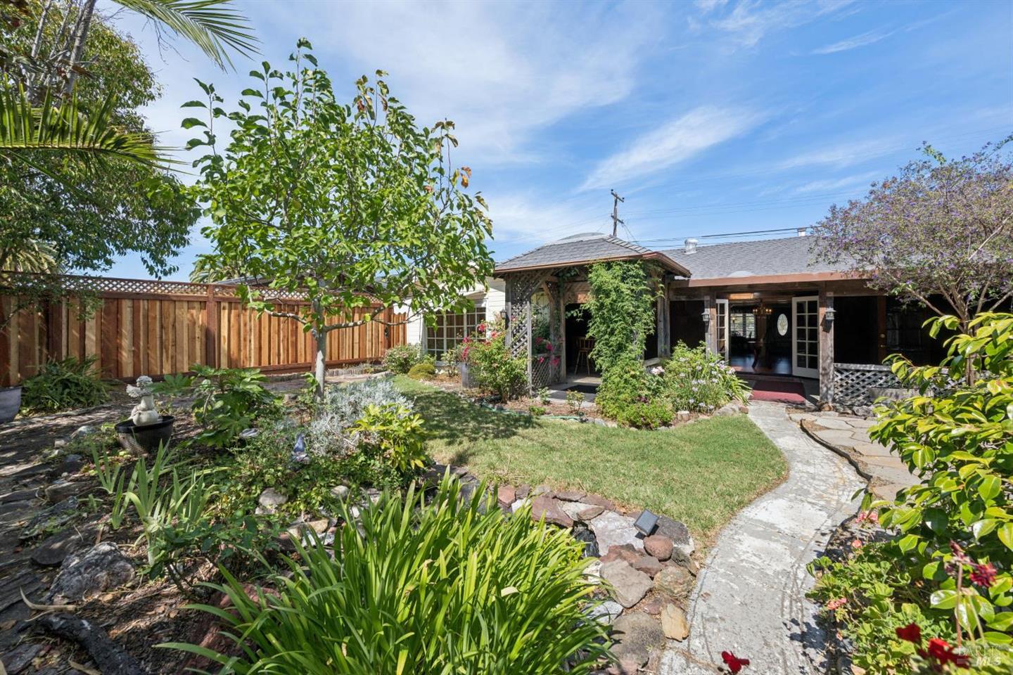412 Cortez Drive photo 31