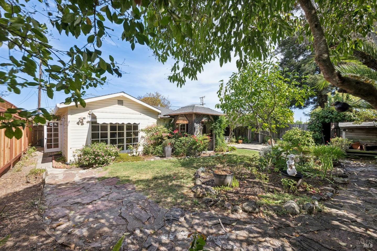 412 Cortez Drive photo 33
