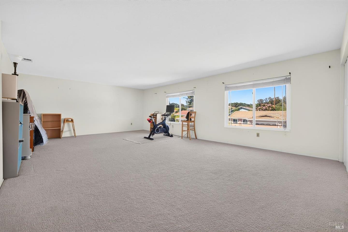172 Clearview Court photo 29